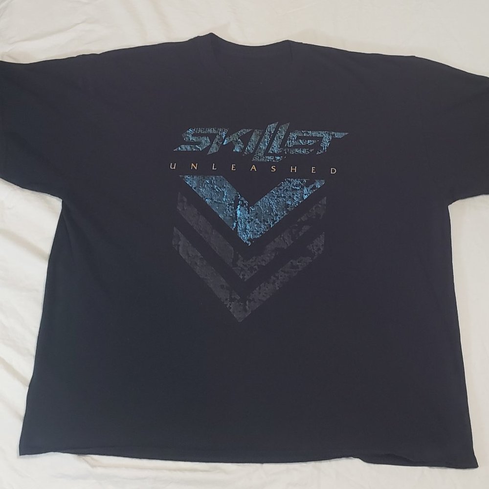 SKILLET UNLEASHED BAND TEE SHIRT